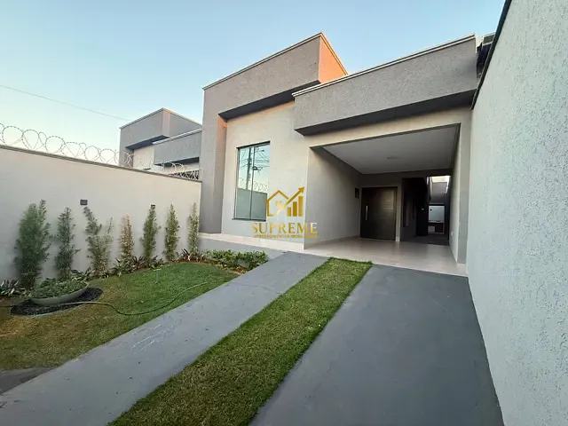 Casa 3 quartos e 4 banheiros, à venda, no bairro Cardoso em Aparecida de Goiânia