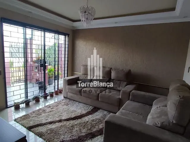 Casa com 371m² 3 quartos e 2 banheiros, à venda, no bairro Boa Vista em Ponta Grossa