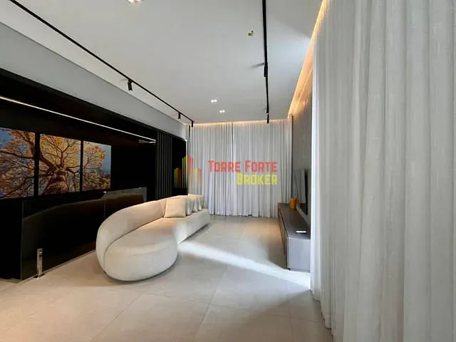 Casa com 300m² 5 quartos e 4 banheiros, à venda, no bairro Nova Granada em Belo Horizonte