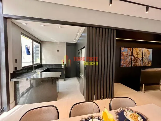 Casa com 300m² 5 quartos e 4 banheiros, à venda, no bairro Nova Granada em Belo Horizonte