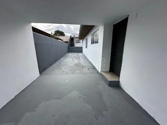 Casa com 200m² 5 quartos e 3 banheiros, à venda, no bairro Uberaba em Curitiba