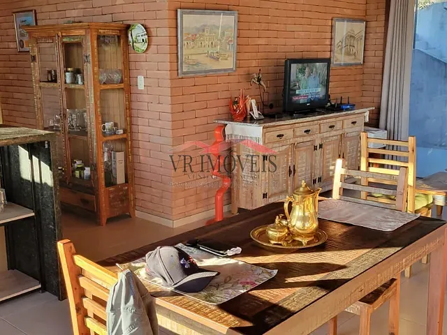 Casa com 257m² 2 quartos e 3 banheiros, à venda, no bairro Fazenda da Grama em Arrozal (Piraí)