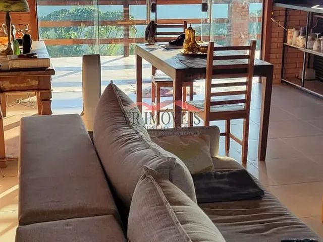 Casa com 257m² 2 quartos e 3 banheiros, à venda, no bairro Fazenda da Grama em Arrozal (Piraí)