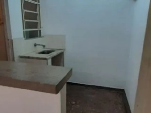 Casa 3 quartos e 2 banheiros, à venda ou para alugar, no bairro Centro em Santo André
