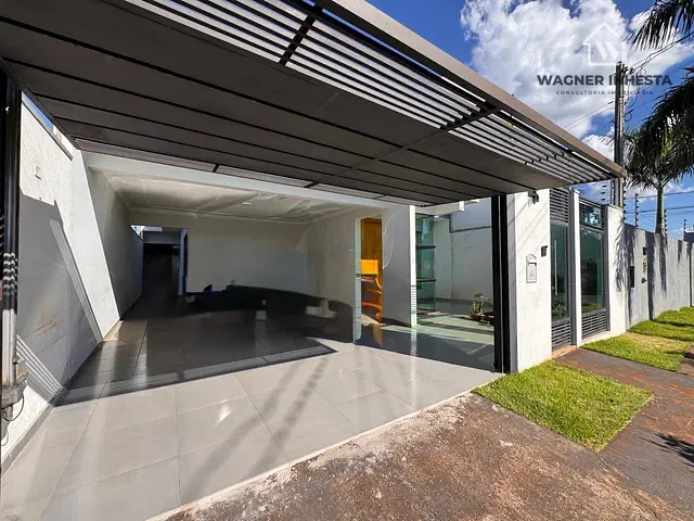 Casa com 200m² 3 quartos e 2 banheiros, à venda, no bairro Jardim Oriental em Maringá