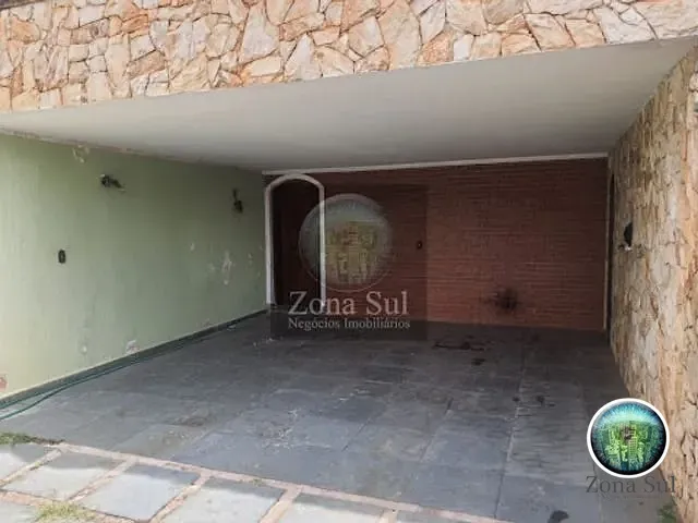 Casa com 256m² 3 quartos e 2 banheiros, à venda, no bairro Jardim Icatu em Votorantim