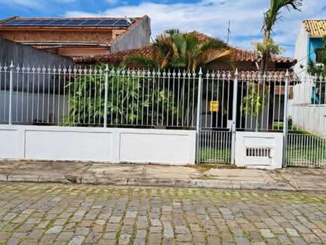 Casa com 360m² 3 quartos e 2 banheiros, à venda, no bairro Novo Rio das Ostras em Rio das Ostras