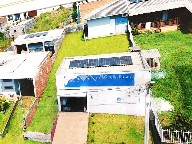 Casa 1 quarto e 2 banheiros, à venda, no bairro Demoliner em Erechim