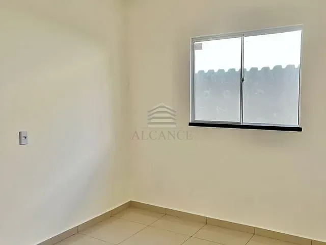 Casa 2 quartos e 1 banheiro, à venda, no bairro Jóia em Timon