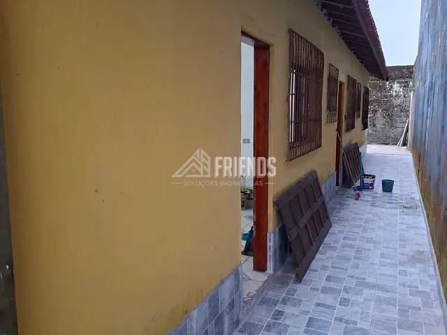 Casa com 125m² 2 quartos e 2 banheiros, à venda, no bairro ATLÂNTIDA em Mongaguá