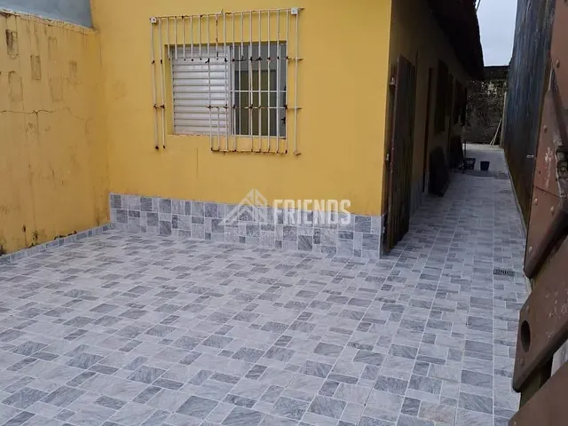 Casa com 125m² 2 quartos e 2 banheiros, à venda, no bairro ATLÂNTIDA em Mongaguá