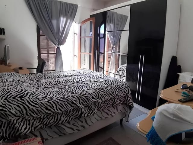 Casa 5 quartos e 3 banheiros, à venda, no bairro Vila Floresta em Santo André
