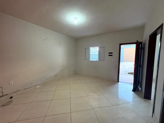 Foto do Casa - Casa para locação, Jardim Montanhês, Ibirité, MG | IMOBILIÁRIA BARREIRO