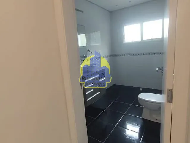 Casa com 444m², à venda, no bairro City Bussocaba em Osasco