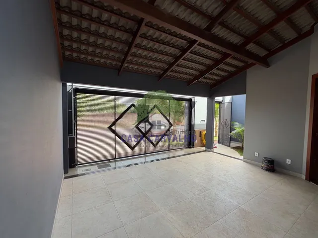 Casa 2 quartos e 2 banheiros, para alugar, no bairro Cristo Redentor em Corumbá