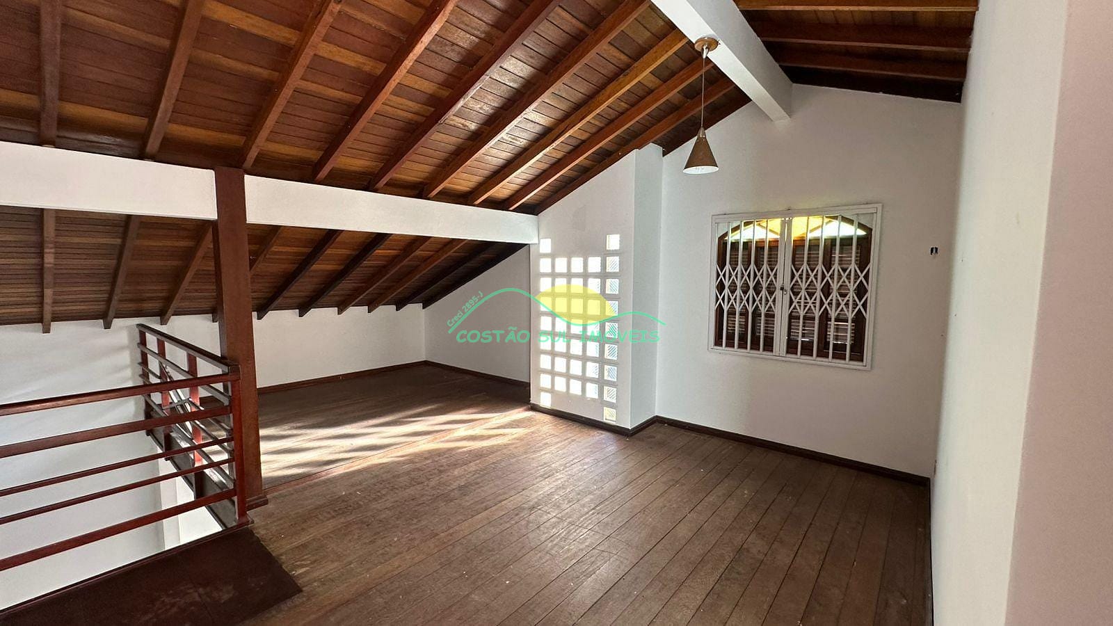 Casa à venda e aluguel com 3 quartos, 240m² - Foto 30