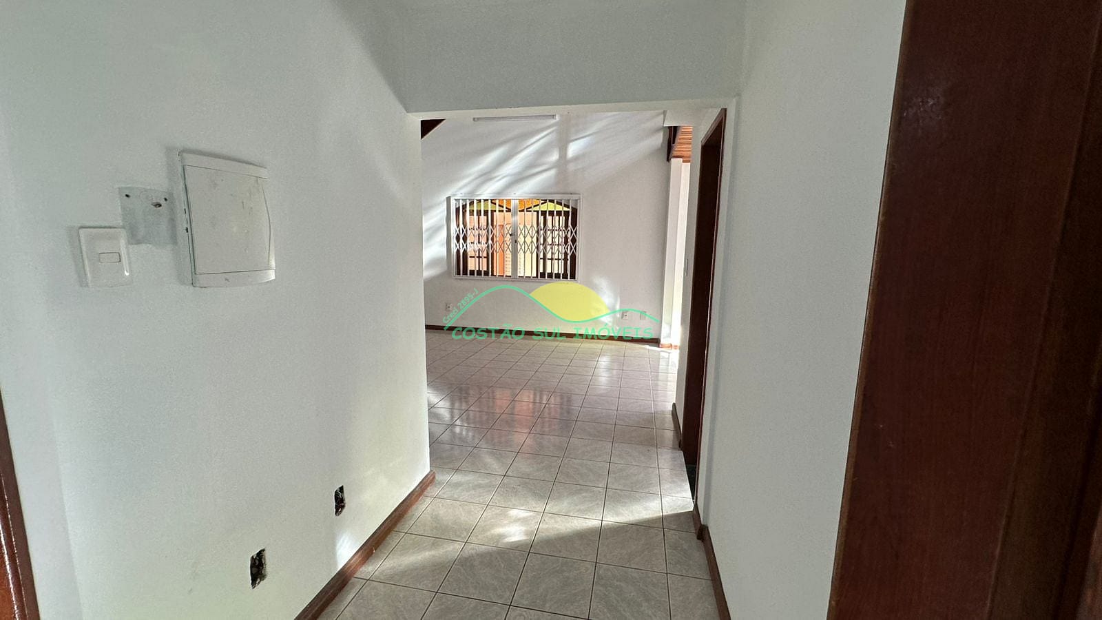 Casa à venda e aluguel com 3 quartos, 240m² - Foto 22