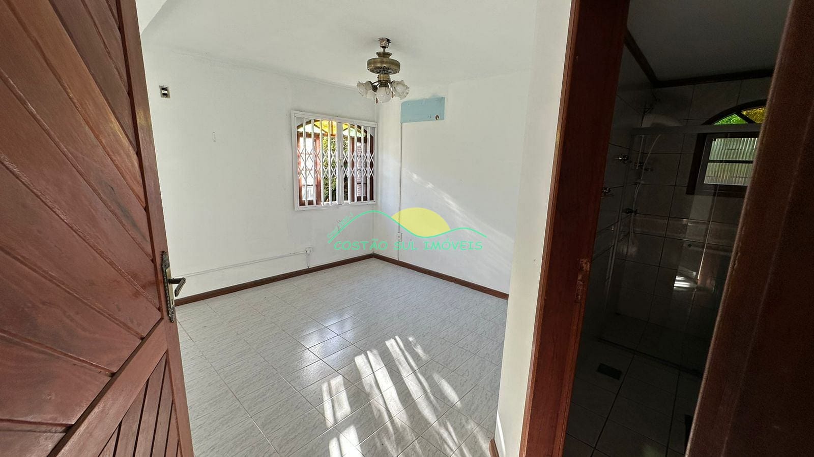 Casa à venda e aluguel com 3 quartos, 240m² - Foto 19