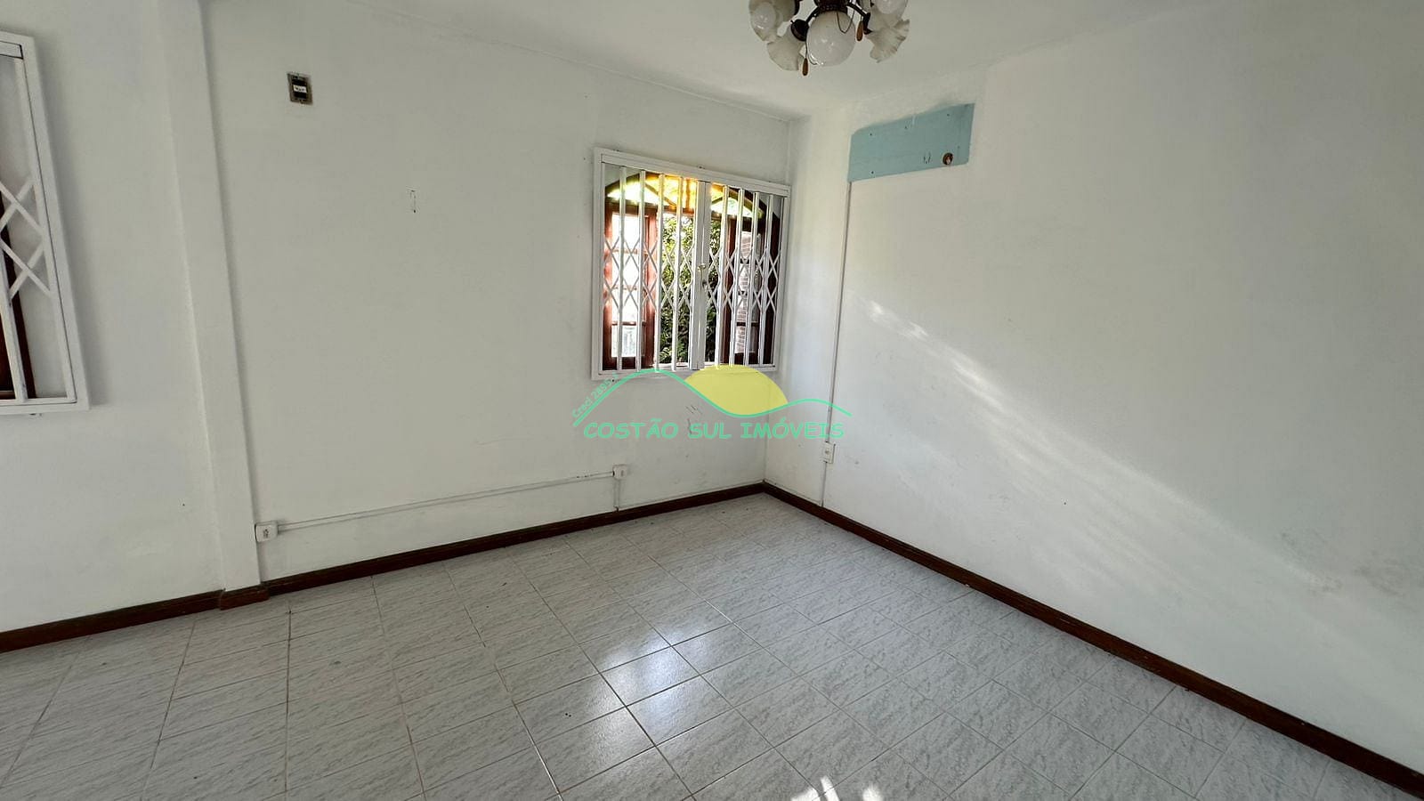 Casa à venda e aluguel com 3 quartos, 240m² - Foto 20