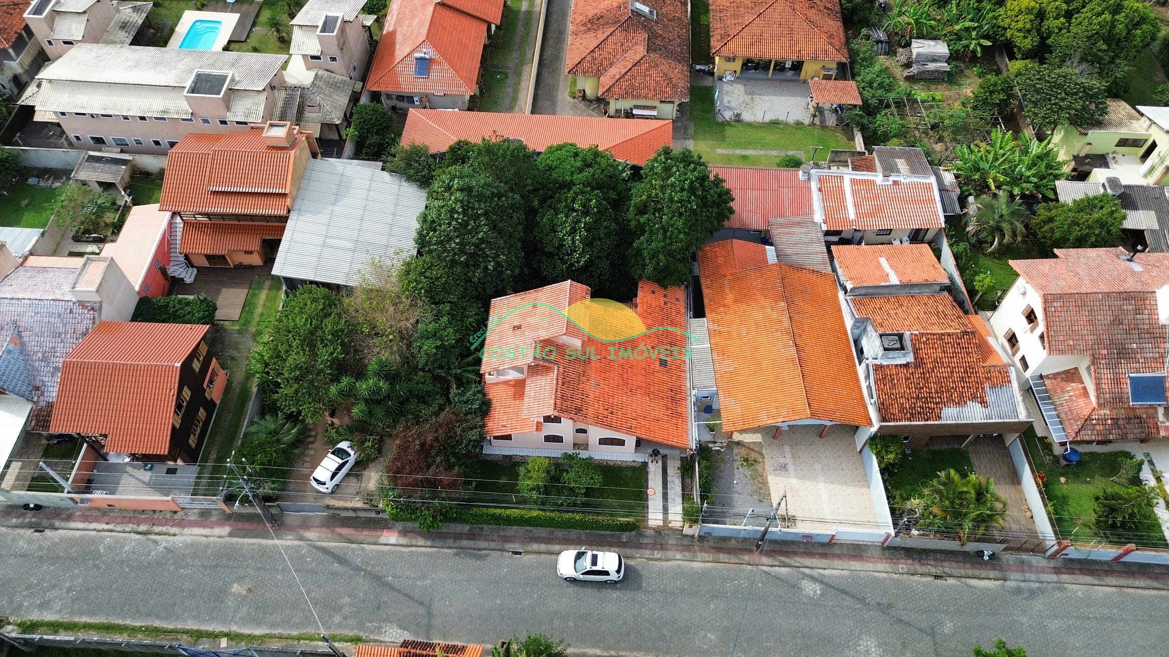 Casa à venda e aluguel com 3 quartos, 240m² - Foto 38