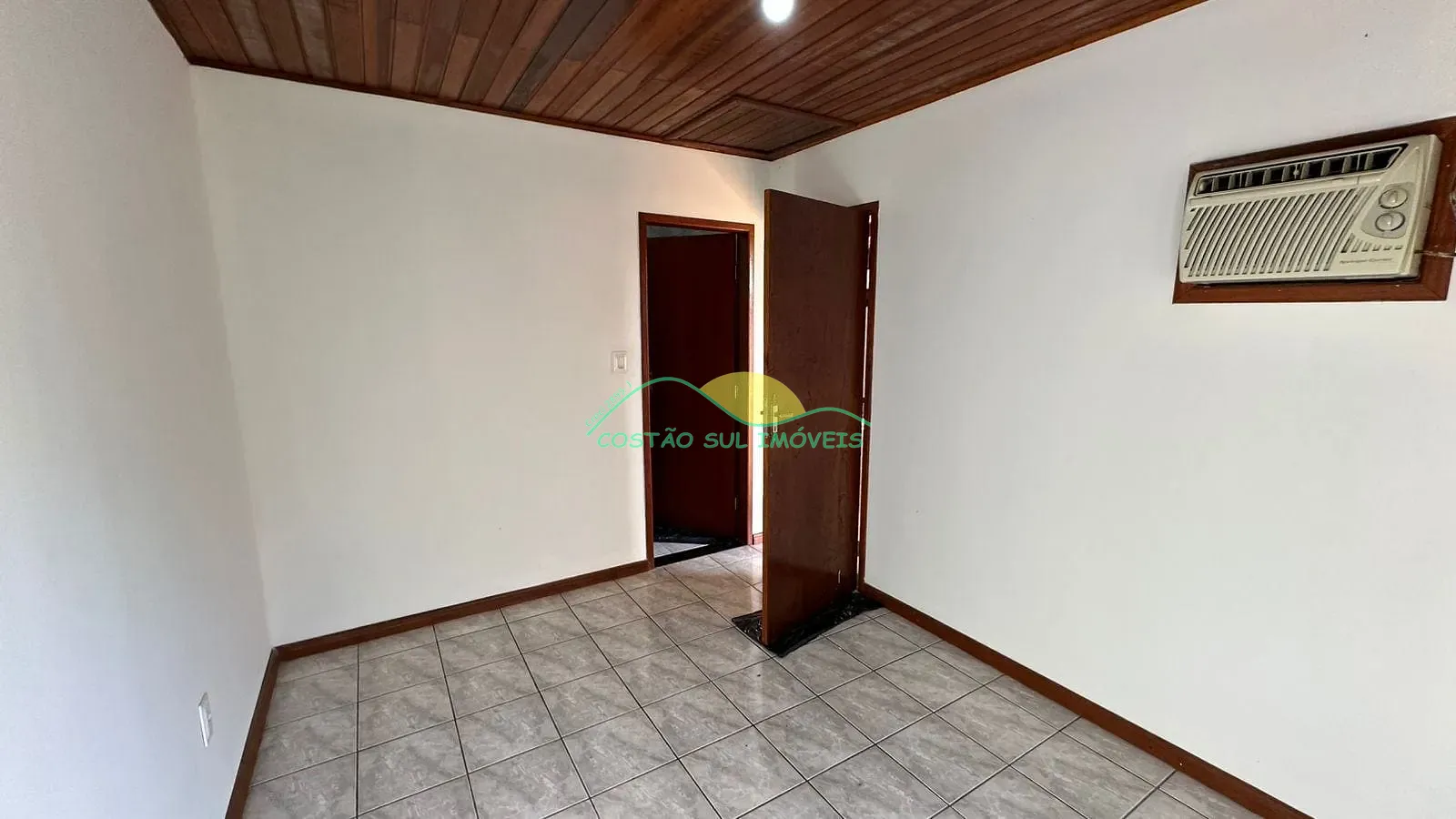 Casa, 3 quartos, 240 m² - Foto 33