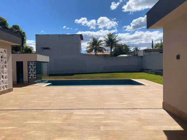 Casa 4 quartos e 4 banheiros, à venda, no bairro Setor Habitacional Jardim Botânico em Brasília
