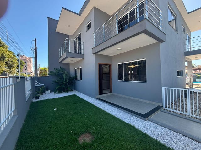 Casa 4 quartos e 4 banheiros, à venda, no bairro Praia Alegre em Penha