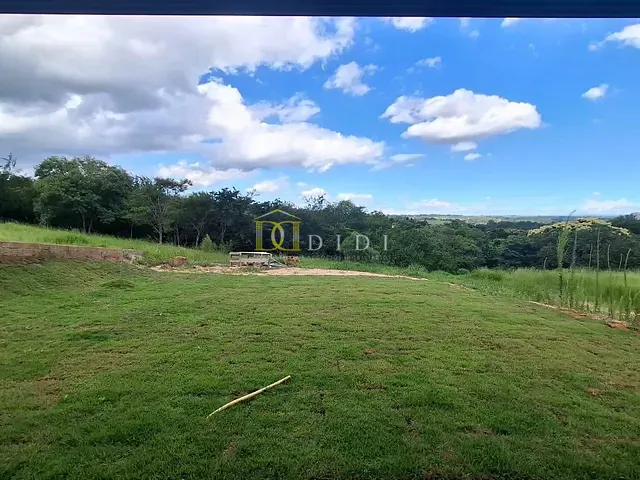 Casa 3 quartos e 3 banheiros, à venda, no bairro Village Porto Feliz em Porto Feliz