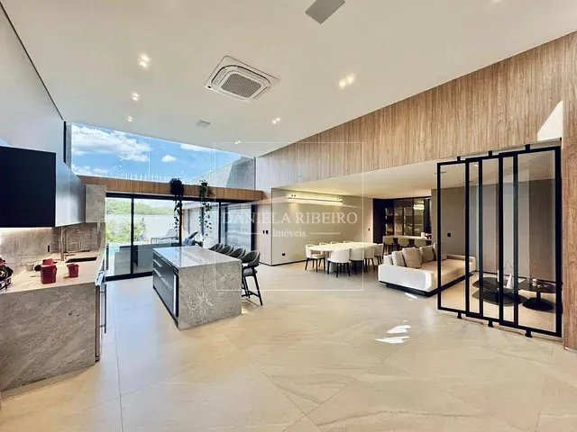 Casa com 500m² 4 quartos e 5 banheiros, à venda, no bairro Recanto do Salto em Londrina