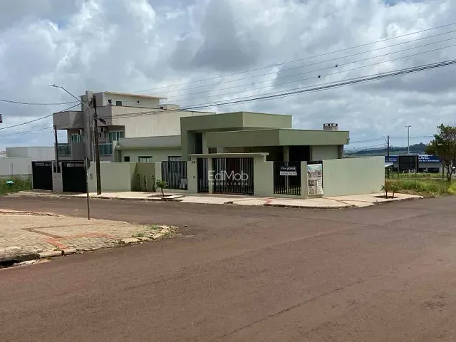 Casa 3 quartos e 2 banheiros, à venda, no bairro Mirante em Cascavel