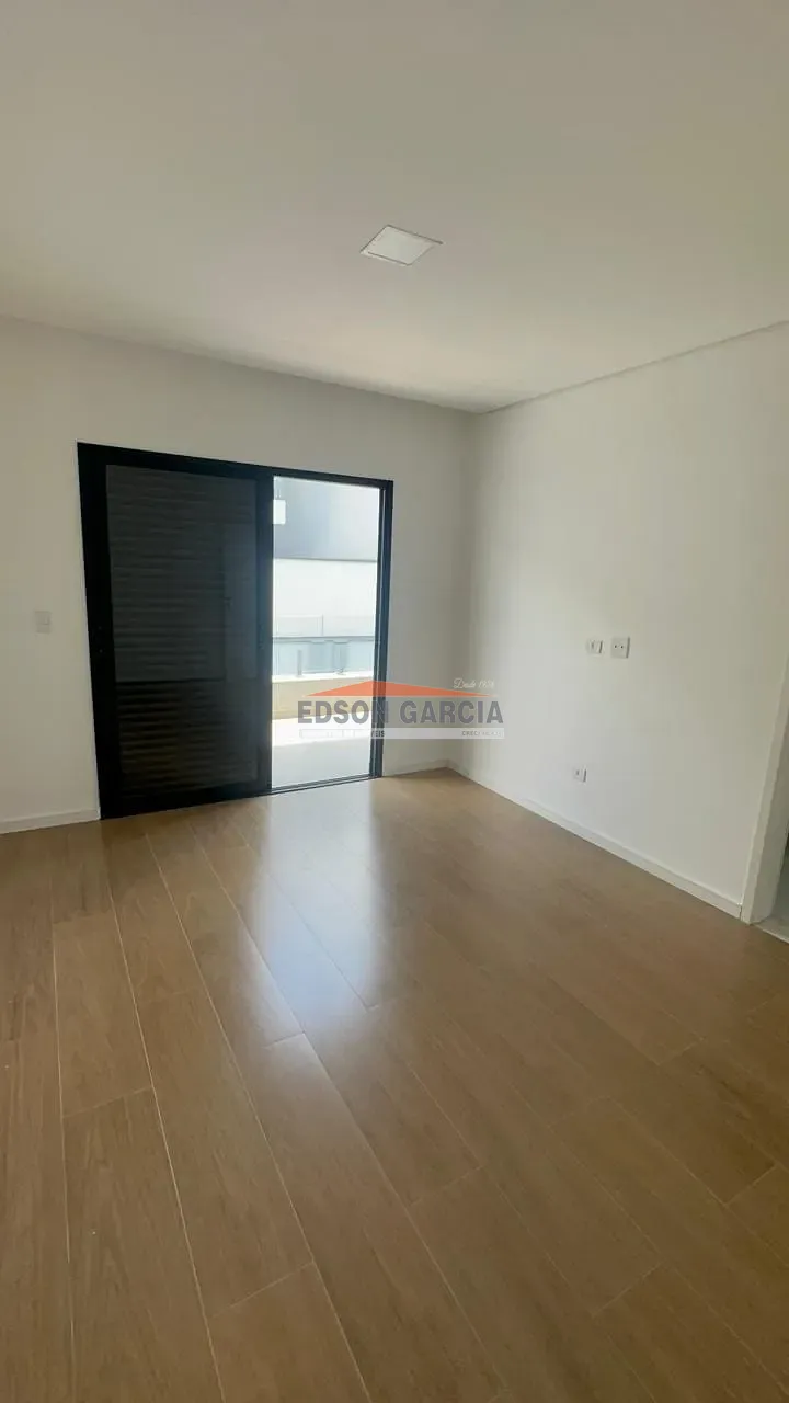 Casa, 4 quartos, 240 m² - Foto 14