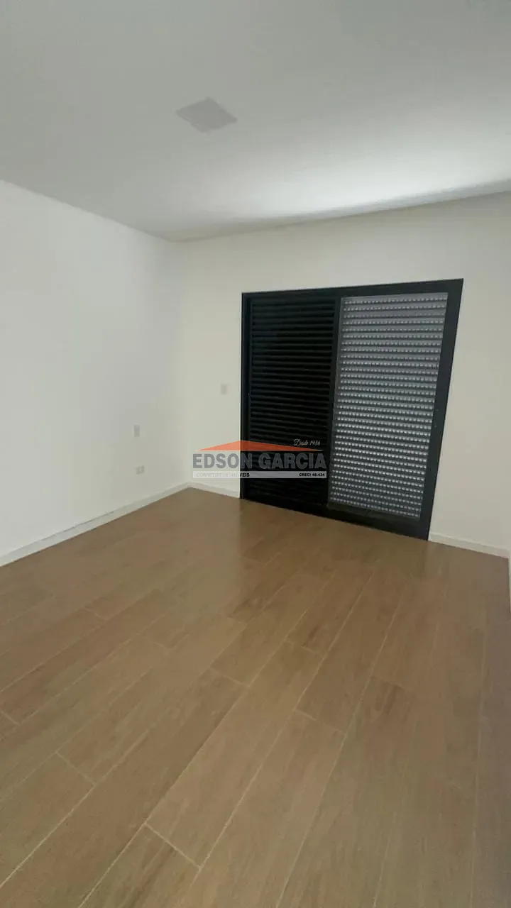 Casa, 4 quartos, 240 m² - Foto 20