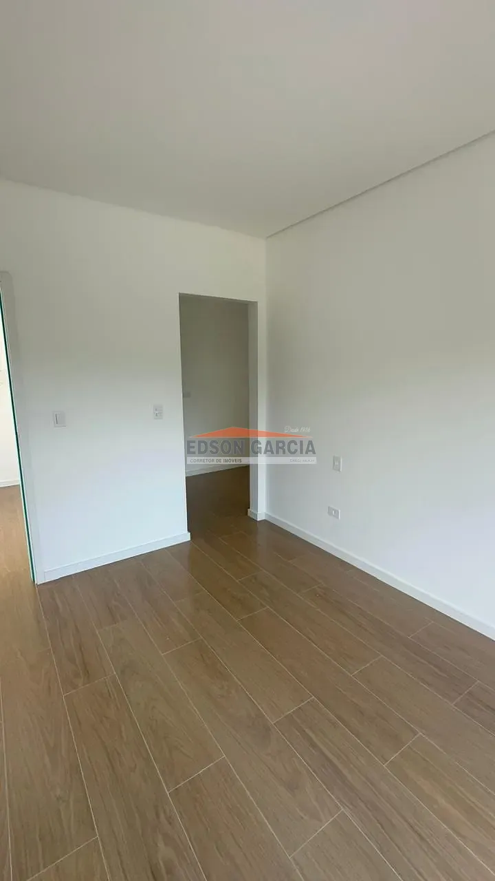 Casa, 4 quartos, 240 m² - Foto 13