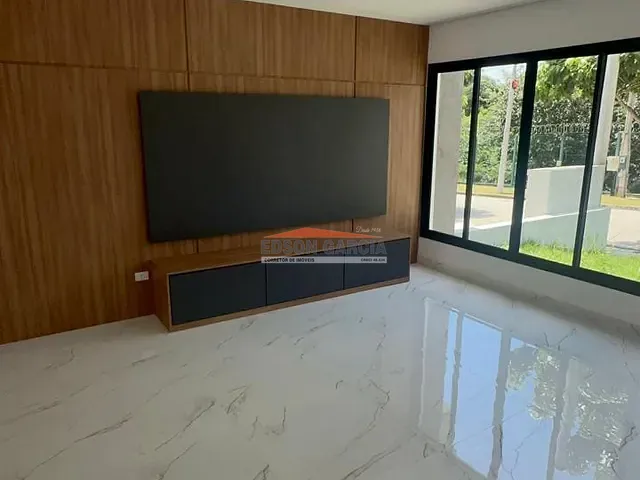 Casa com 250m² 4 quartos e 5 banheiros, à venda, no bairro Parque Ibiti Reserva em Sorocaba