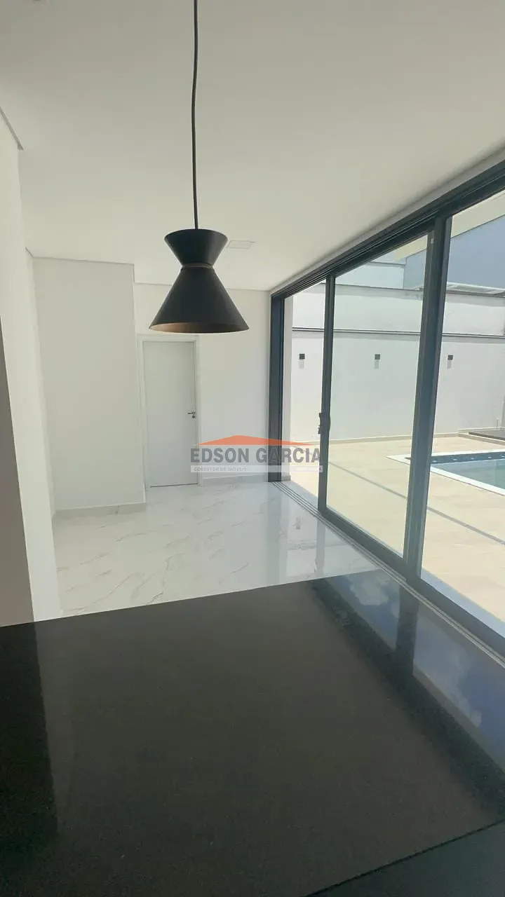 Casa, 4 quartos, 240 m² - Foto 23