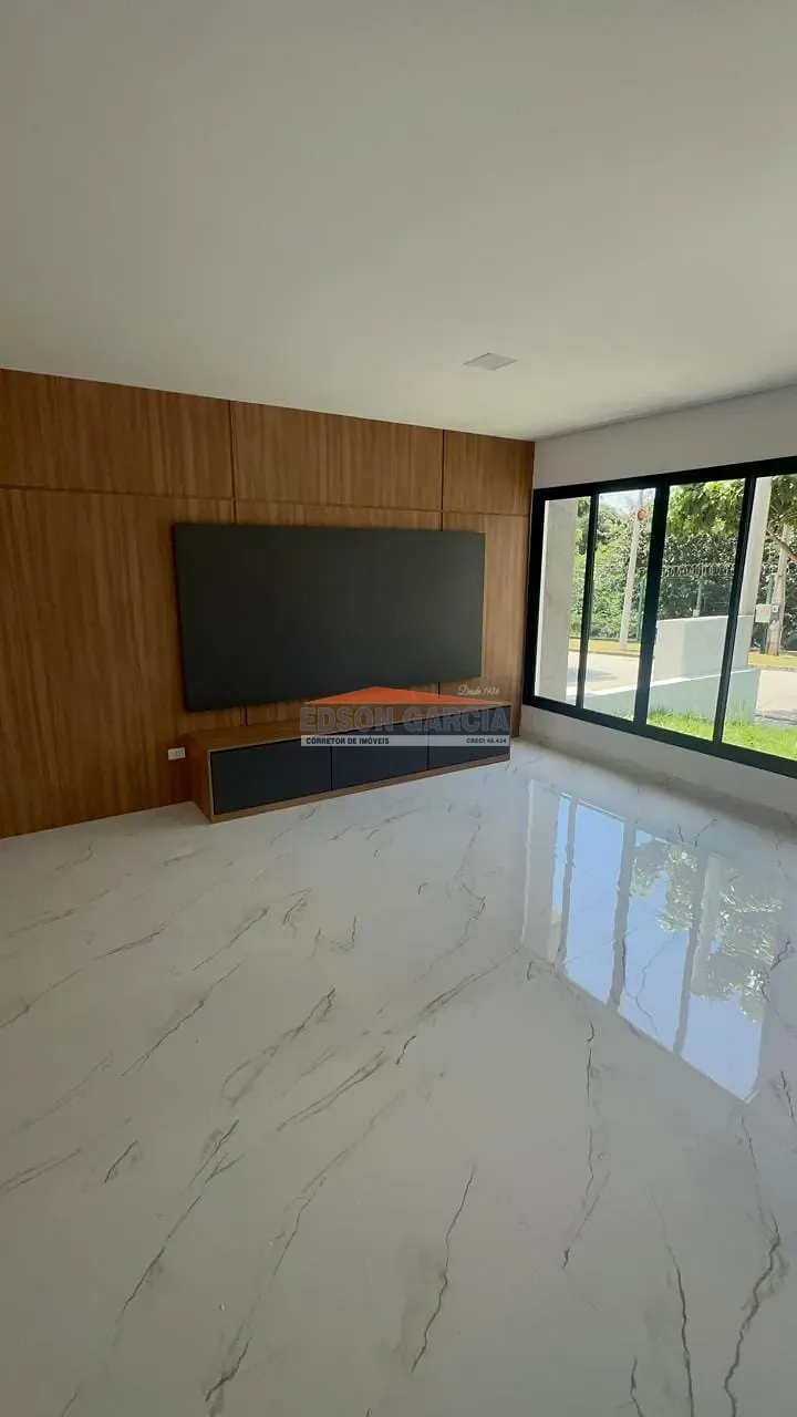 Casa, 4 quartos, 240 m² - Foto 2