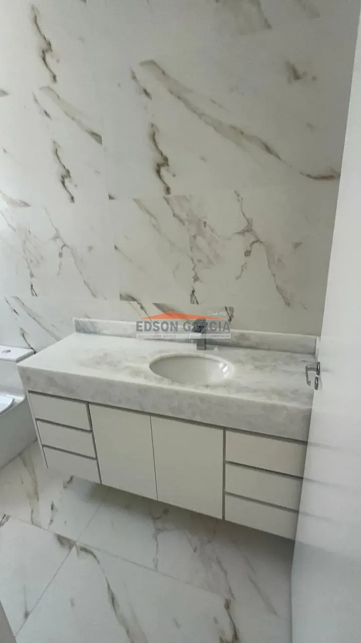 Casa, 4 quartos, 240 m² - Foto 26