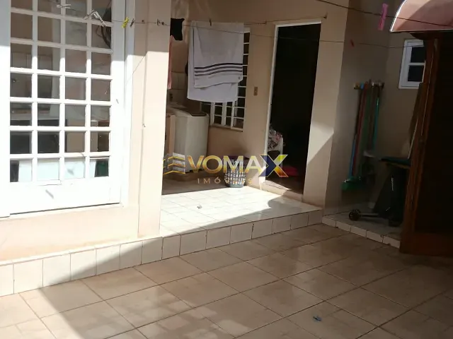 Casa 2 quartos e 2 banheiros, à venda, no bairro Vila Arruda em Itapetininga