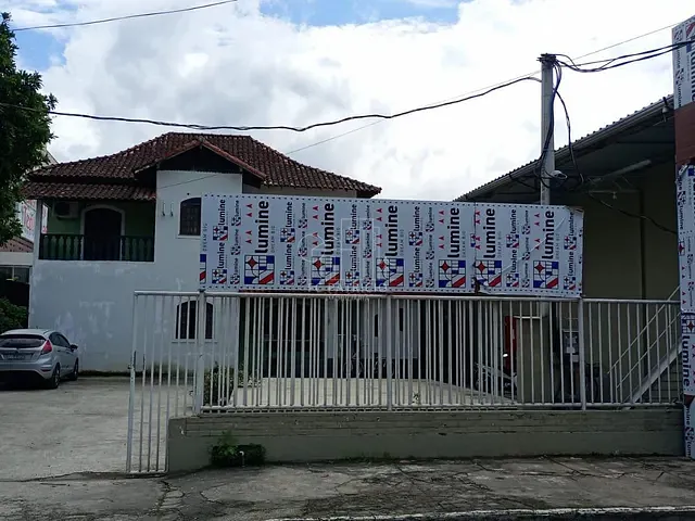 Casa com 720m² 5 quartos e 3 banheiros, à venda, no bairro Centro em Guapimirim