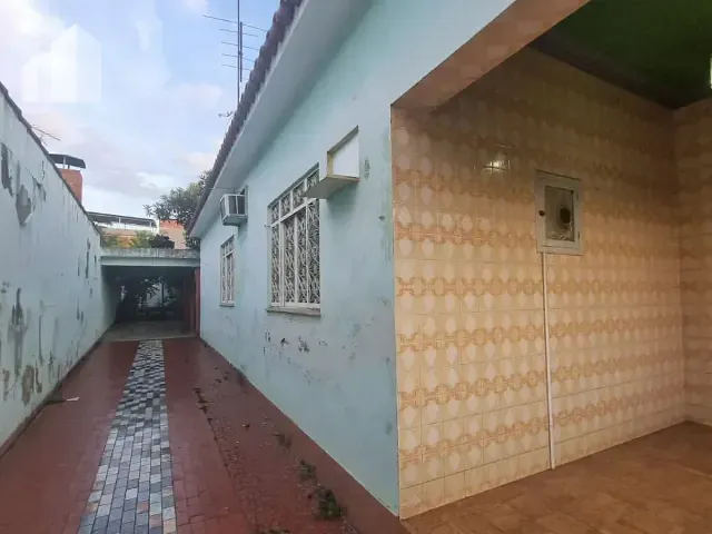 Casa com 155m² 2 quartos e 1 banheiro, à venda, no bairro Centro em Belford Roxo