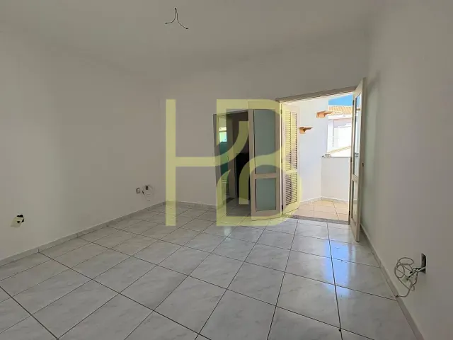 Casa 3 quartos e 4 banheiros, para alugar, no bairro Parque Residencial Villa dos Inglezes em Sorocaba