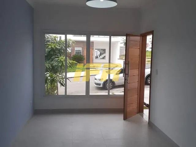 Casa com 150m² 2 quartos e 2 banheiros, à venda, no bairro São Gonçalo em Taubaté