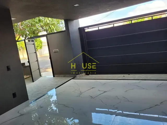 Casa com 224m² 3 quartos e 2 banheiros, à venda, no bairro Bairro Jardim Filomena em Votuporanga