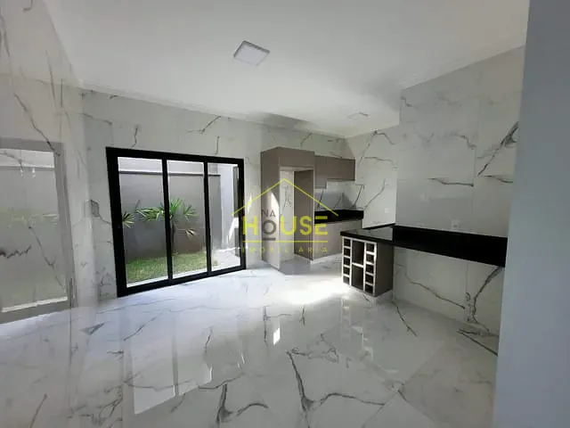 Casa com 224m² 3 quartos e 2 banheiros, à venda, no bairro Bairro Jardim Filomena em Votuporanga