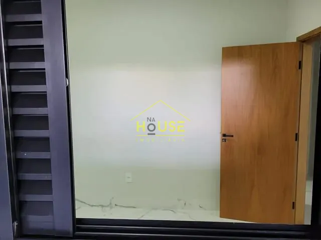 Casa com 224m² 3 quartos e 2 banheiros, à venda, no bairro Bairro Jardim Filomena em Votuporanga