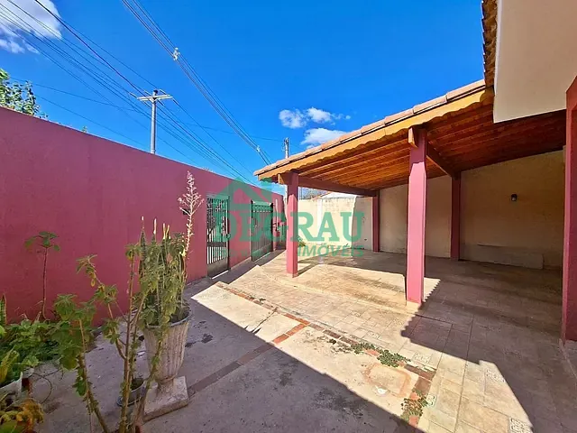 Casa 3 quartos e 1 banheiro, à venda, no bairro Jardim Paulista em Itapeva