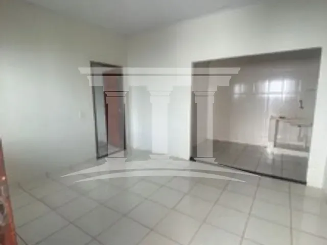 Casa 2 quartos e 1 banheiro, à venda, no bairro Jardim primavera em Sinop