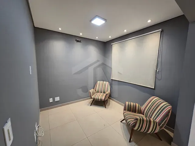 Casa com 248m² 3 quartos e 4 banheiros, à venda, no bairro Vila do Golf em Ribeirão Preto