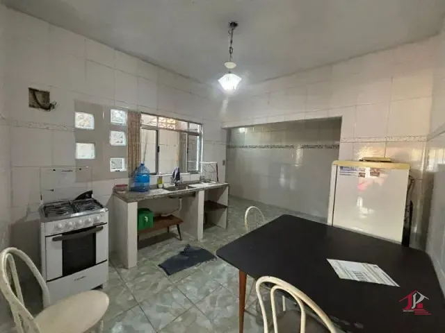 Casa com 115m² 2 quartos e 2 banheiros, à venda, no bairro Cidade Anchieta em Itanhaém