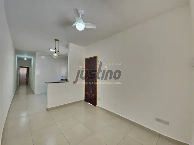 Casa com 130m² 2 quartos e 1 banheiro, à venda, no bairro Balneário Tropical em Itanhaém